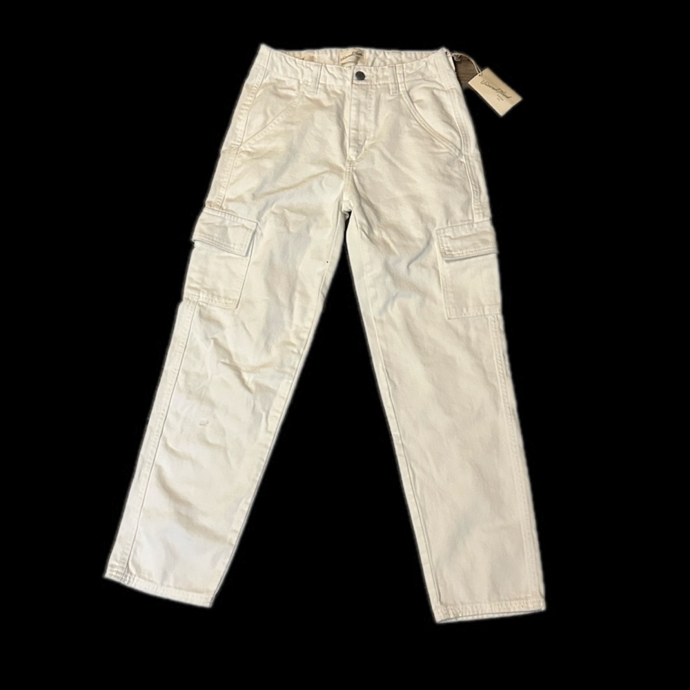 Universal Thread‎ White Jeans- NWT